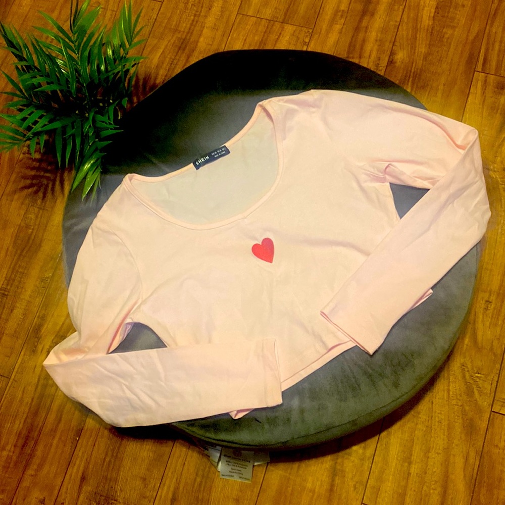 Long sleeve crop top